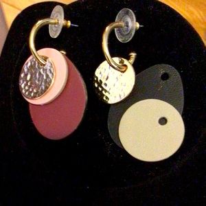 Stella & Dot versatile leather interchangeable earrings